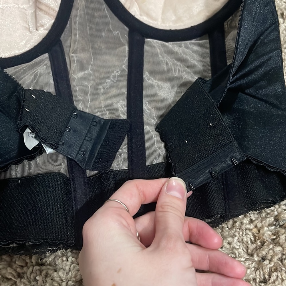 Natori Bustier - image 4